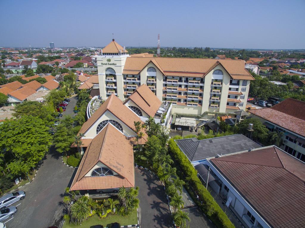 Hotel Santika Cirebon Exterior photo